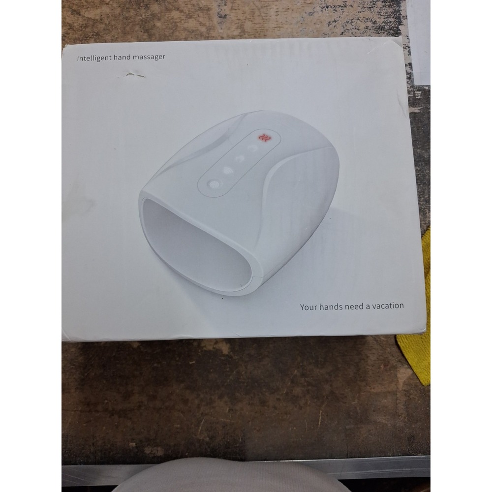 INTELLIGENT HAND MASSAGER w/HEAT "YOUR HANDS NEED A VACATION" RETAIL $138.00 NWB